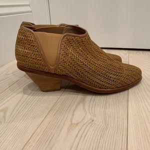 Matt Bernson Marlow Raffia Booties in EUC